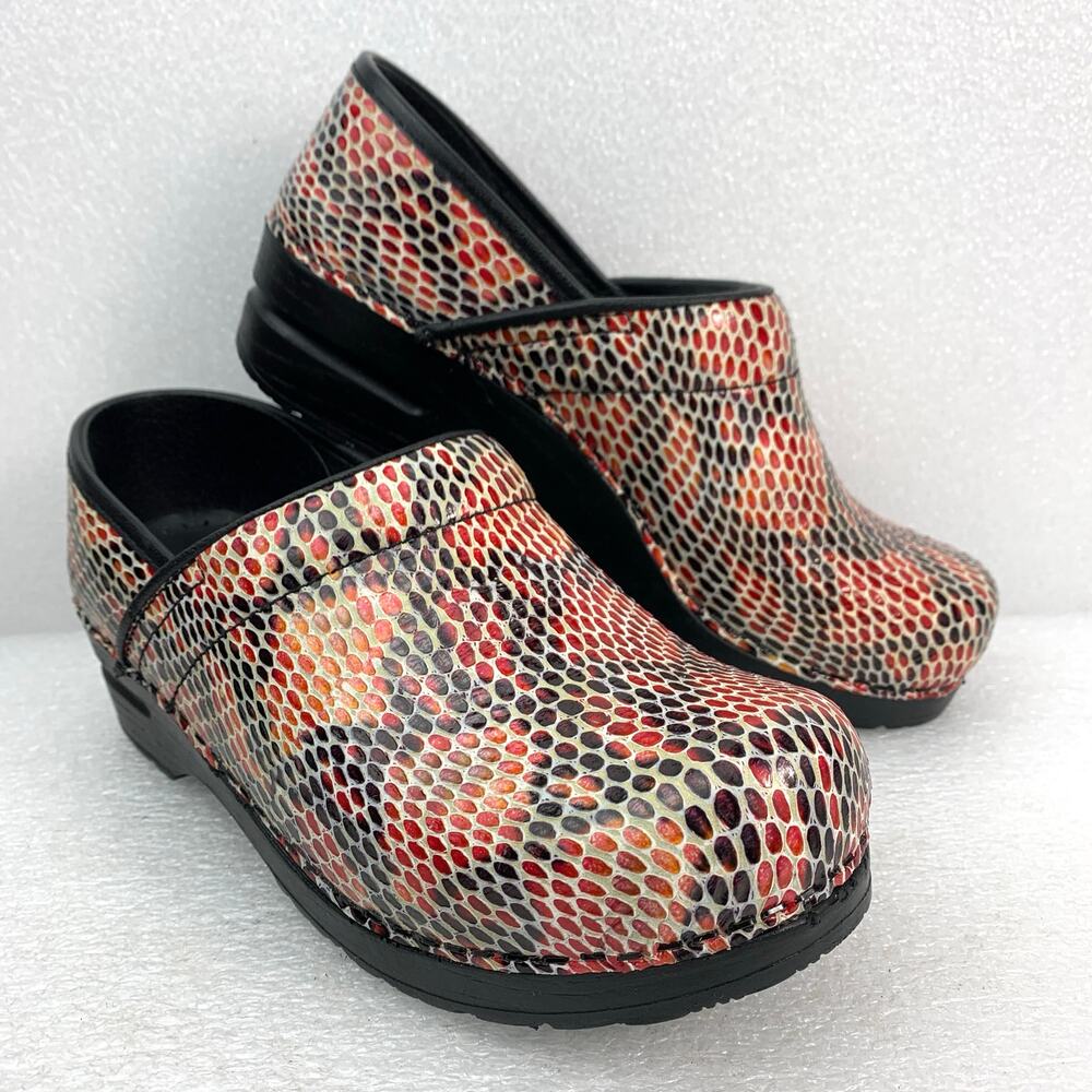 SANITA Professional Leather Clog - Women's 38